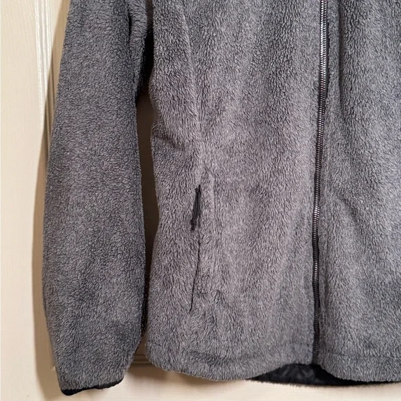 The North Face Women's Charcoal Teddy Jacket - Picture 2 of 9